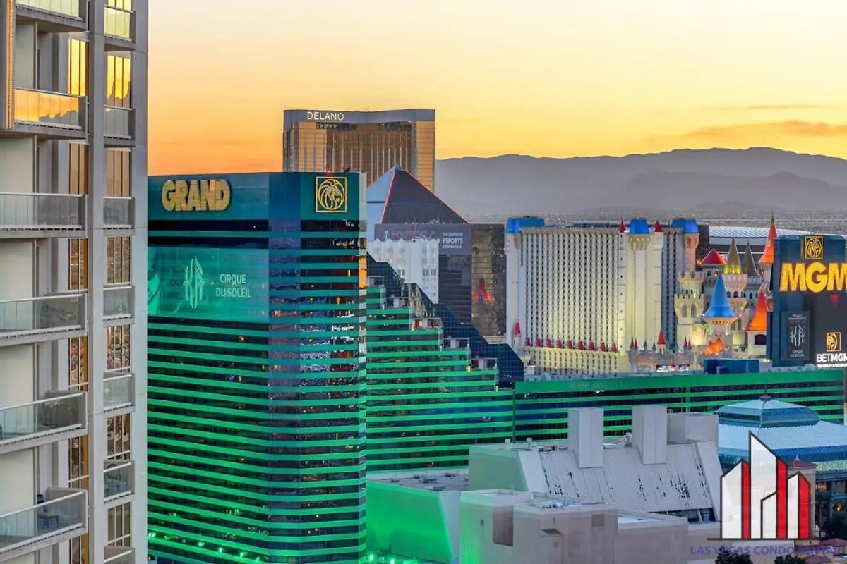 Signature 2Br3Ba Balcony Combo Units 28-602 And 04 Las Vegas Holiday home